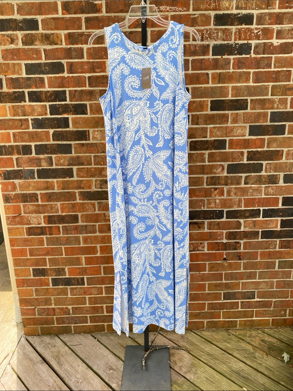 J Jill Wearever Sleeveless Long Maxi Dress Size M Blue & White